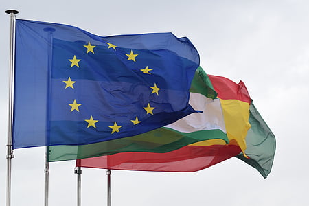 Fahnen, Flagge der Europäischen union, Europäische union, Flagge Andalusien, Flagge von Spanien, Nationen, Andalusien