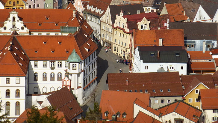 Allgäu, Füssen, på Golgata, Panorama, gamla stan, St mang abbey, rött tak