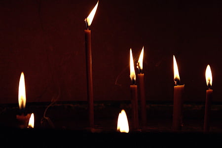 lumânare, întuneric, lumina, flacără, foc, la lumina lumânărilor, religie