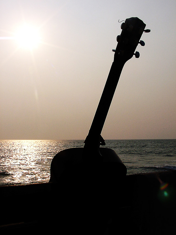 guitarra, posta de sol, guitarra en Banc, Banc, a la tarda, llum del sol, Bengala lent