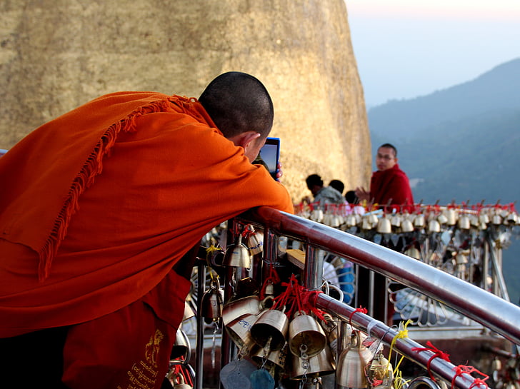 mobile, monks, technology, religion, mobility, spirituality, photography