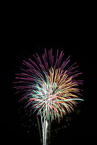 foguetes, fogos de artifício, festa, à noite, celebração, explodindo, espectáculo pirotécnico