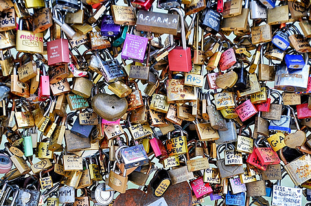 padlocks, castle, padlock, love symbol, grid, love locks, promise