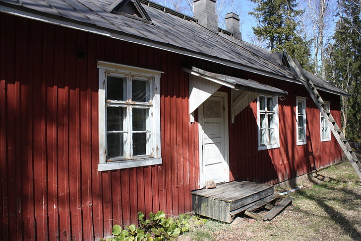 rdeča, lesena hiša, stari