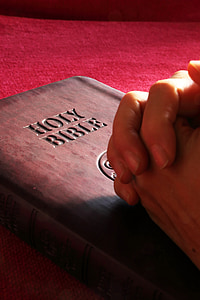 Raamattu, Pyhä, kädet, rukoilla, rukous, uskonto, kirja