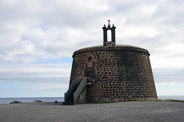 El castillo o torre del aguila, Lanzarote, Costa Sul, arquitetura, lugar famoso, mar, história