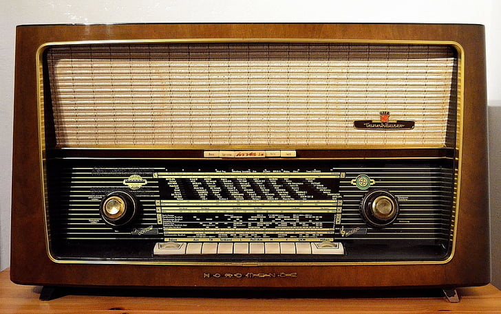 Radio, rør radio, radioenheten, frekvens, transistor radio, antikk, nostalgi
