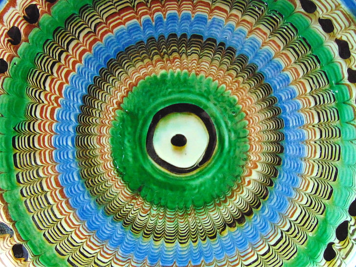 Horezu, poterie, couleurs organiques, Roumanie, peinture, traditionnel, argile