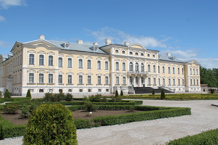 Rundale palace, dalen av ro, våren, hage, Bauskas, Latvia