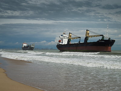 trenzado de, restos del naufragio, de la nave, Playa, mar, hacia adelante, agua