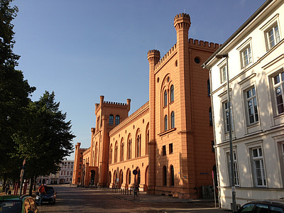 zetel van de regering, Schwerin, Mecklenburg-West-Pommeren, hoofdstad van de staat, gebouw, het platform