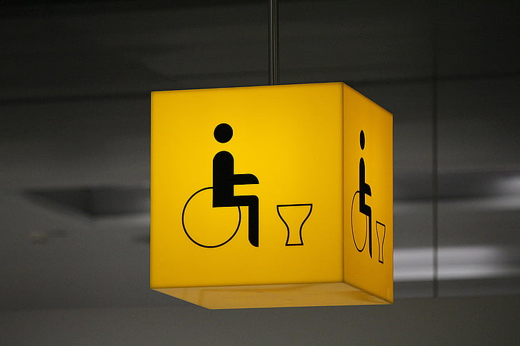 bezbariérové toalety, zdravotné postihnutie, invalidný vozík, vozíčkarov, toalety, Loo, Poznámka: