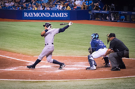 Alex rodriguez, Yankees, Baseball, Tampa lúče stadium, Swinging bat, chytač, rozhodca hru