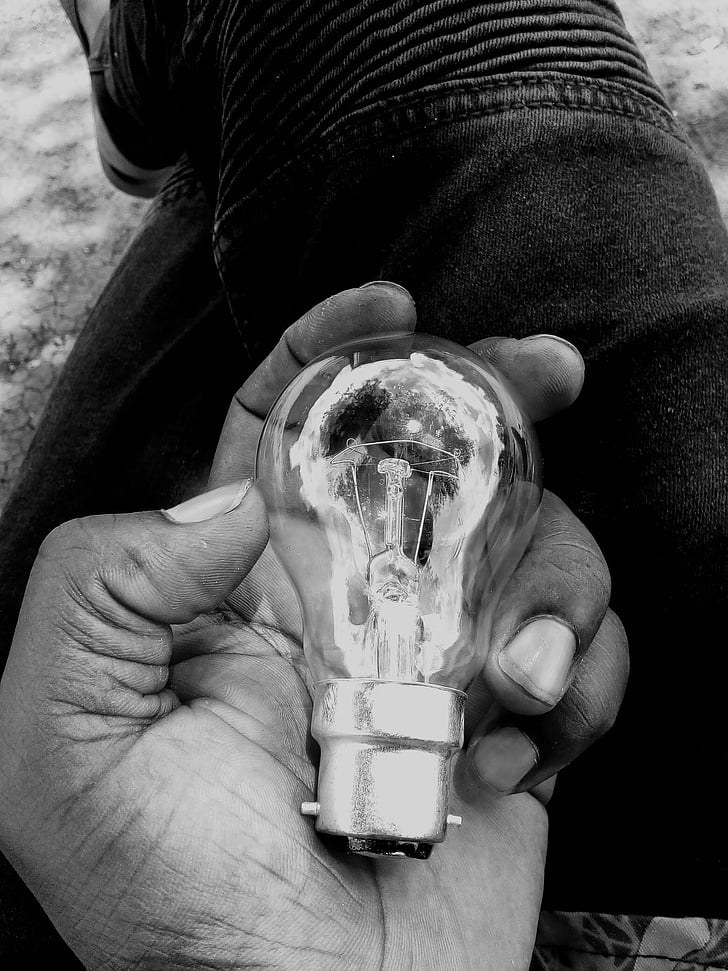 ranka, elektros lemputė, idėja, juoda ir balta, stiklo, elektros lemputė