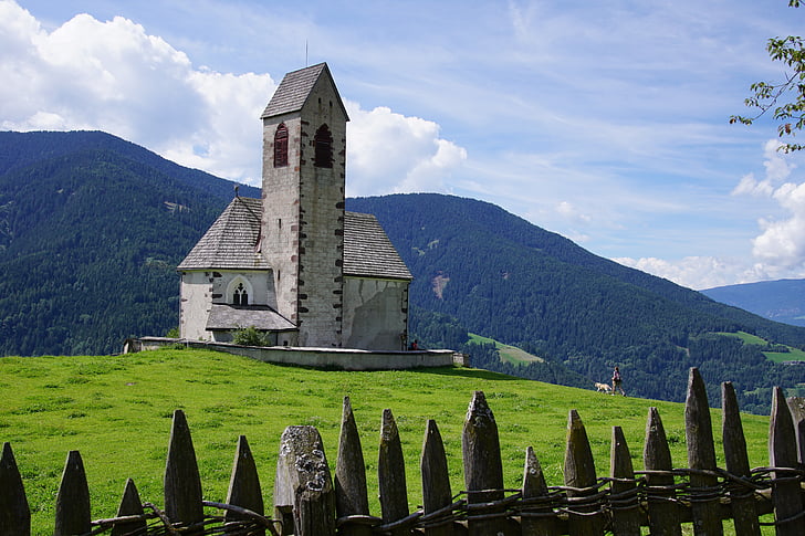 St jakob, St james, Funes, vilnöss, Sydtyrol, Südtirol, kirke