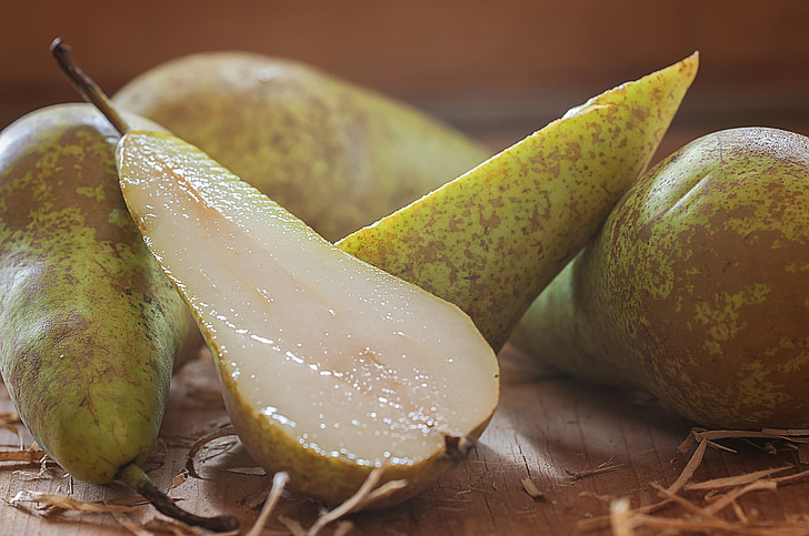 pears, cut in half, sliced, split, healthy, food, vitamins