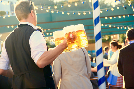 Oktoberfest, München, pincér, sör, intézkedés, férfiak, ünnepe