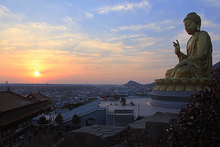 büyük Buda, Buda heykelleri, günbatımı, alacakaranlık, oturmuş Buda, tathagata