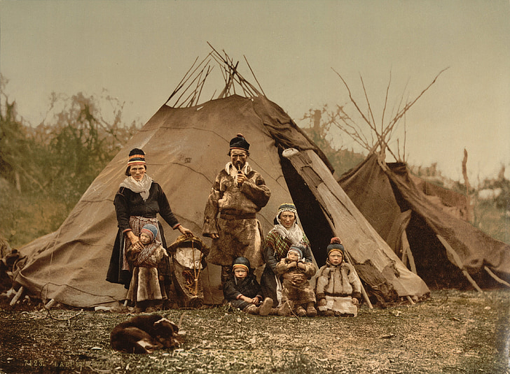 famiglia, Rag, Sami di Inari, Lapponia, Norvegia, 1900, fotocromia