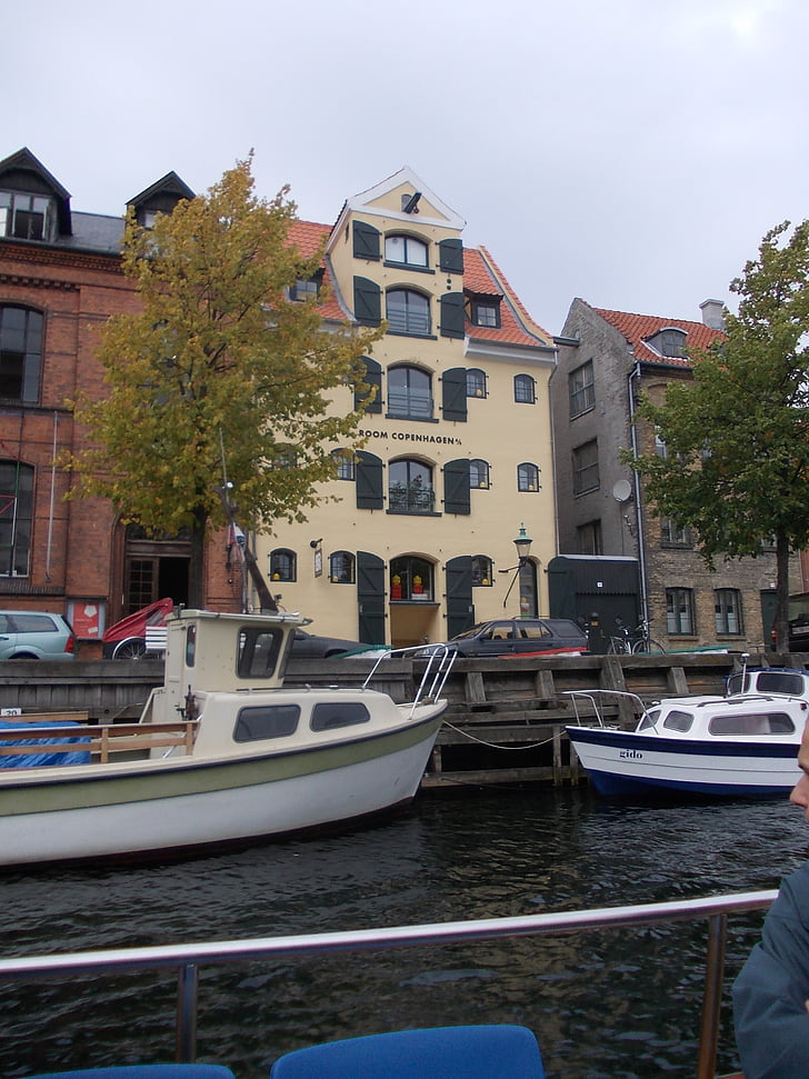 Kodaň, kanál, lodě