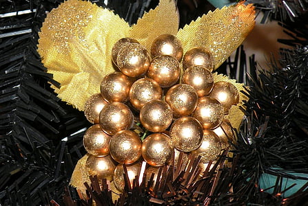 decorative, ornaments, decorations, christmas, golden, balls, leaves