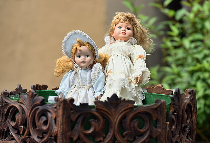 bábiky, blší trh, Bývalá