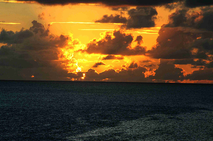 sun, setting sun, sunset, water, clouds, sky, sea