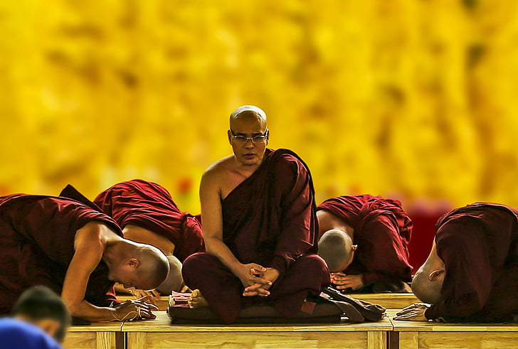 THERAVADA Budisms, godināt, priekšgala uz leju, cieņa, saṅgha, THERAVADA mūki, Bhikkhu
