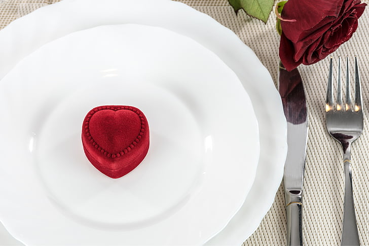 valentine's day, surprise, gift, dinner, the elegant, event, love