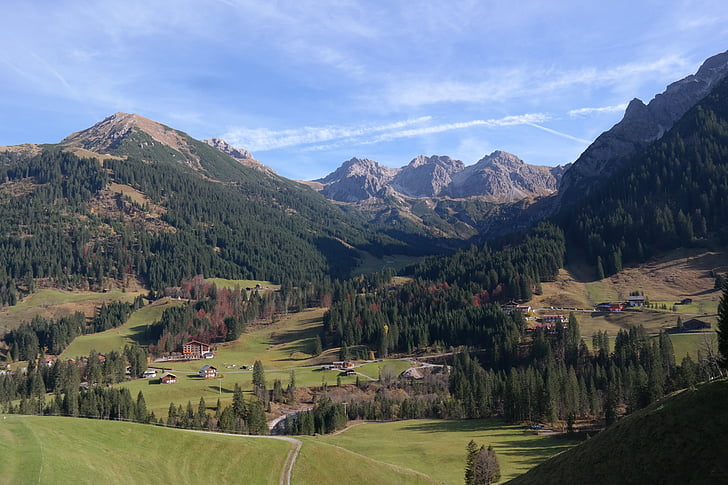 cima di martello di Walser, teste di pecora delle Alpi, montagne, alpino, Formazione di tumulo, tre monti, prima schafkopf alpino