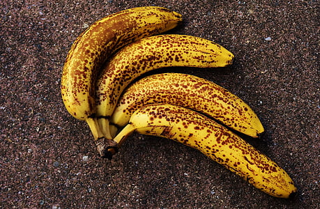 bananas, frutas, frutas, saudável, amarelo, manchas marrons, casca de banana
