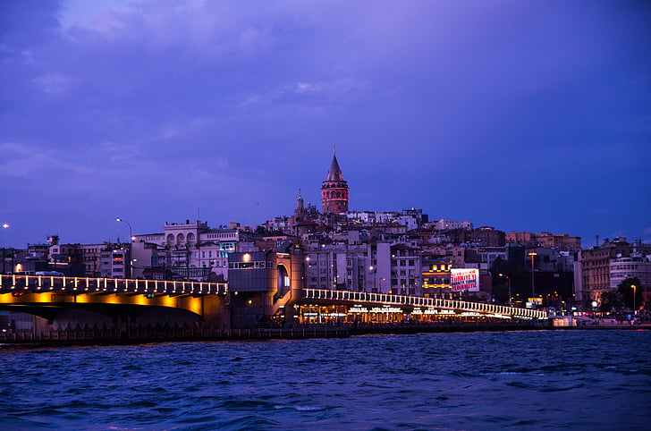 manzara, arttı, Galata, İstanbul, nehir, mimari, Bulunan Meşhur Mekanlar