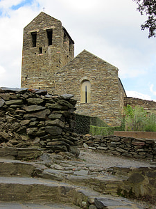 Serrabone, Priorato de, Monasterio de, románico, Pyrénées-orientales, medieval, Francia