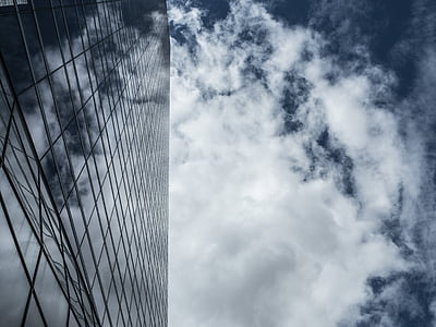 Torres, Madryt, niebo, chmury, budynki, szkło, Madryt wieżowce