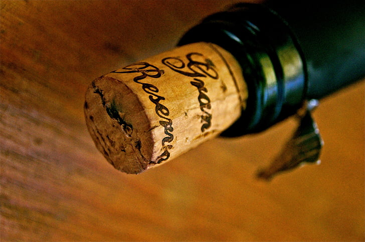 wine, cork, drink, benefit from, bottle, kitchen, noble