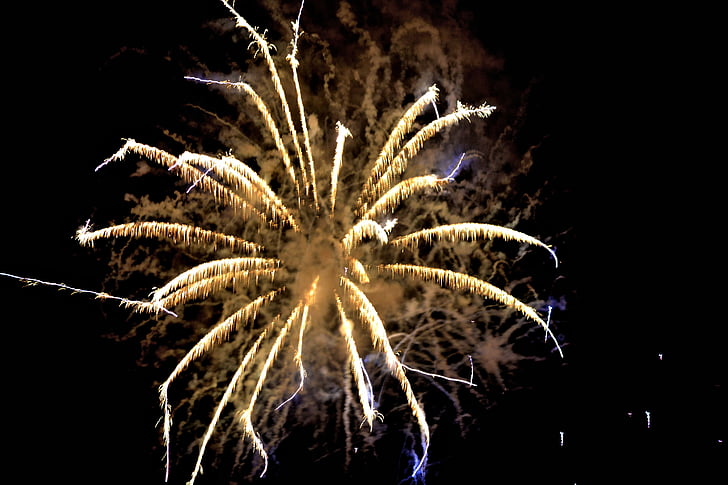focs artificials, 4 de juliol, celebració