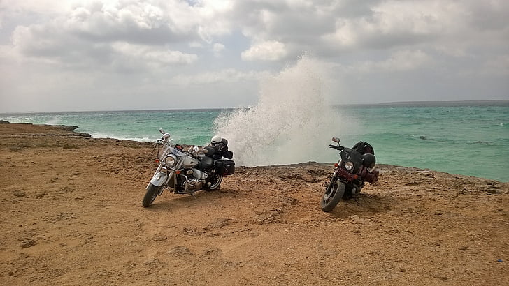 motocykly, Já?, vlna, voda, Farasan ostrov, jižně od saudia, pláž