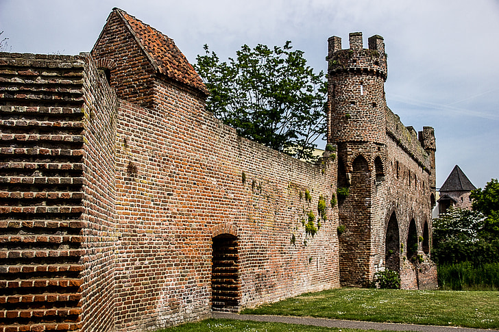 architecture, buildings, city, city wall, zutphen, netherlands, medieval