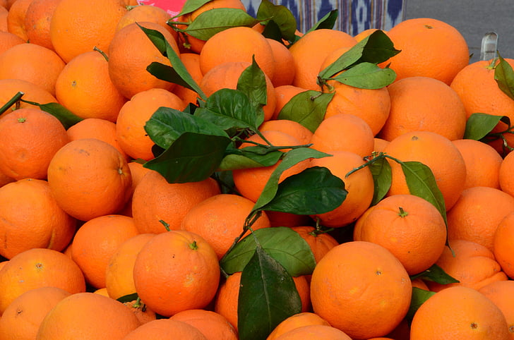 pomaranče, ovocie, citrusové plody, poľnohospodári miestny trh