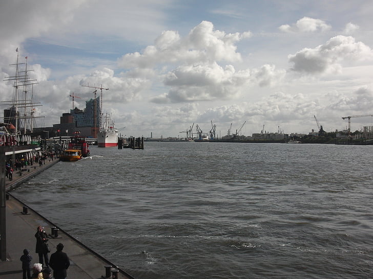 Hamburg, port, vann, skyer