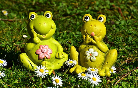 frogs, figures, funny, meadow, cute, fun, green