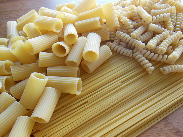 nūdeles, spageti, fussili, penne, makaronu izstrādājumi, Itālija, pārtika