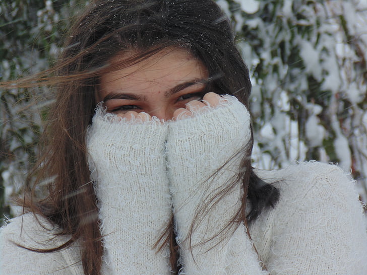 dekle, sneg, bela, hladno, oči, veter, pozimi