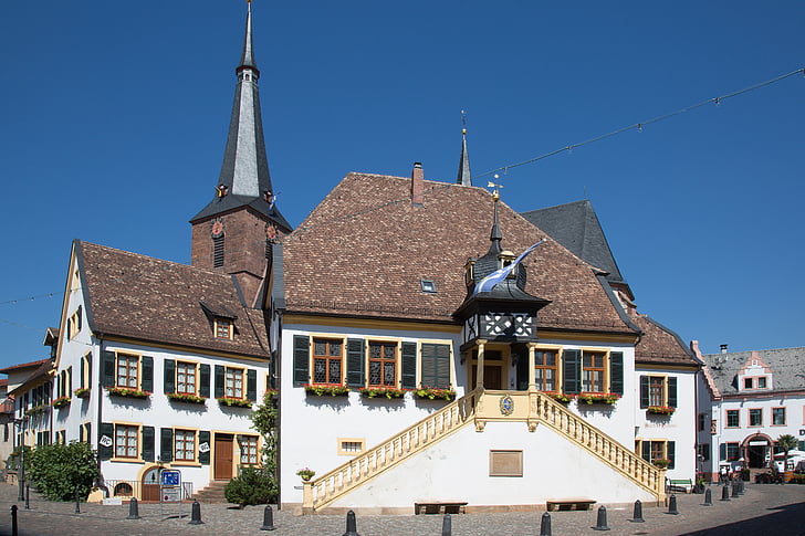 Deidesheim, Hôtel de ville, Palatinat, village viticole