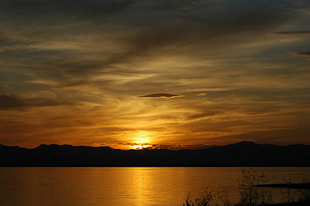 Lake, zonsondergang, Gouden, donker, wolken, water, geel