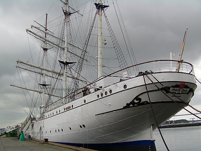 Stralsund, Gorch Fock lapesss, Baltijos jūros, burlaivis, laivas-muziejus