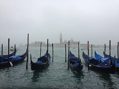Venice, Gondola, mây mù