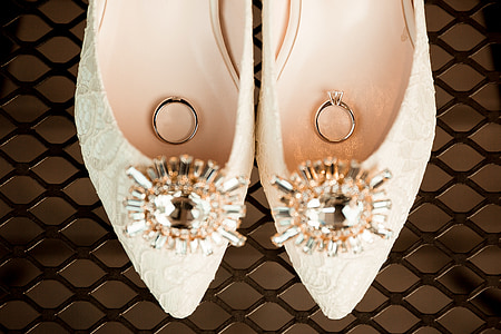 웨딩 신발, 결혼 반지, 흰색 신발, 사랑