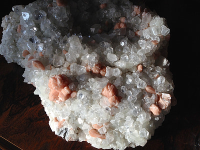 apophyllit, Formatbit, Mineralien, nur selten, Indien, Lachs, Kristalle