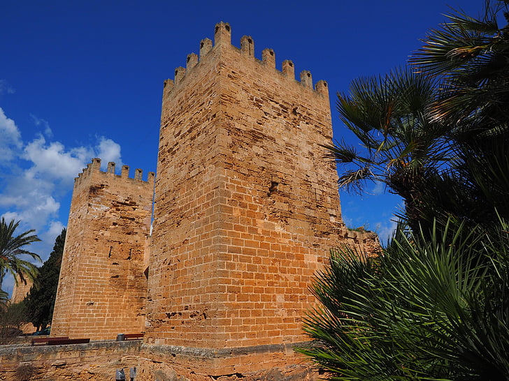 stadsport, tornet, försvarstorn, väggen, Porta de sant sebastia, Porta de mallorca, Alcudia